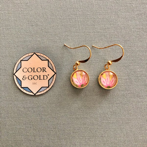 Color & Gold Returning Meadow 9 pink flower earrings